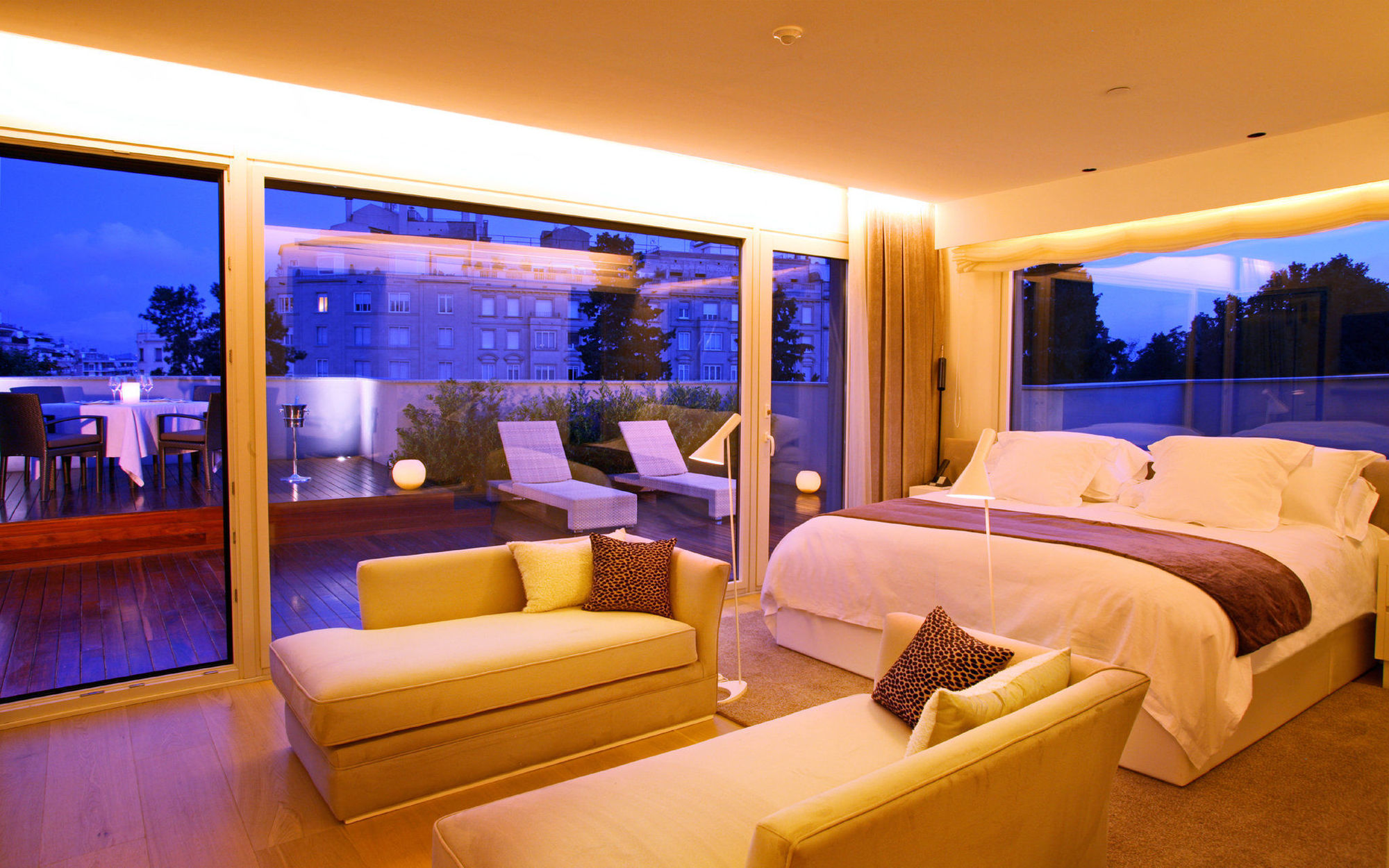 Abac Restaurant Hotel Barcelona Gl Monumento Δωμάτιο φωτογραφία